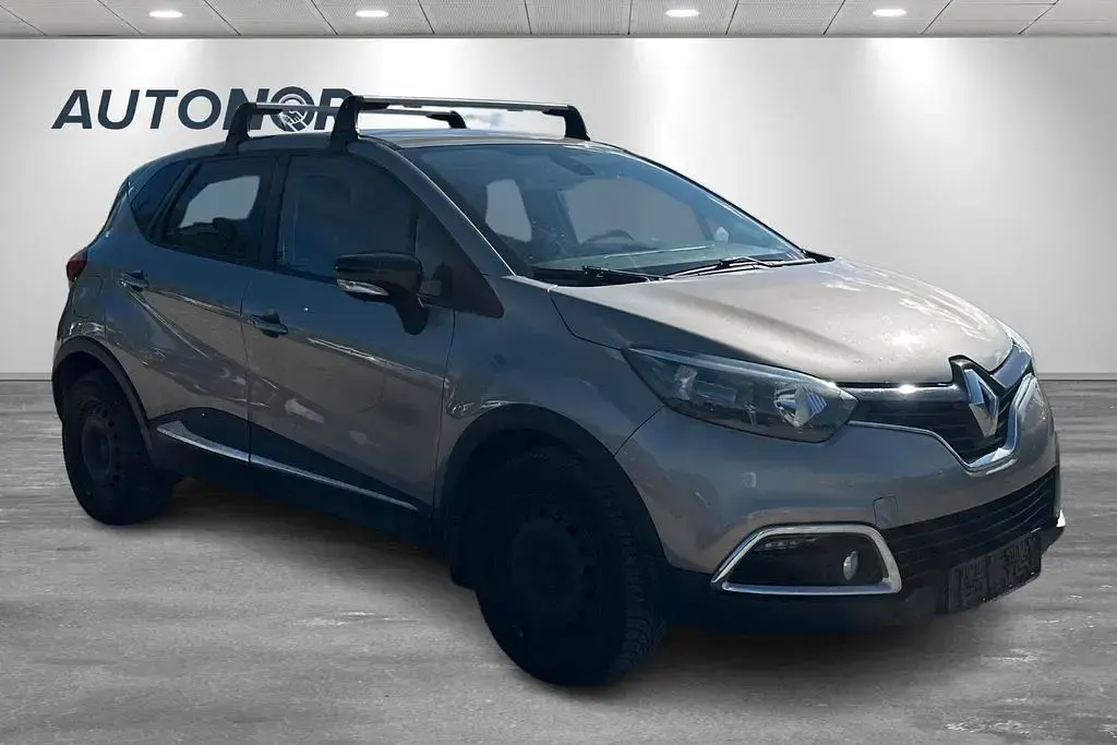 Gebraucht Renault Captur Dynamique 120 PS (88 kW) 2015 Grau SUV
