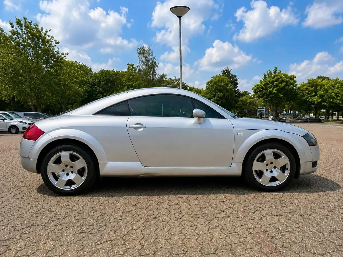 Gebraucht Audi TT Sport 179 PS (131 kW) 2000 Silber Coupé