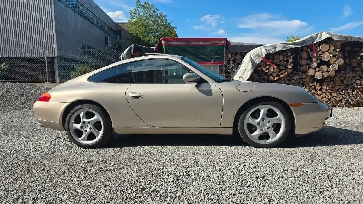 Gebraucht Porsche 911 Carrera 300 PS (220 kW) 1999 Gold Coupé