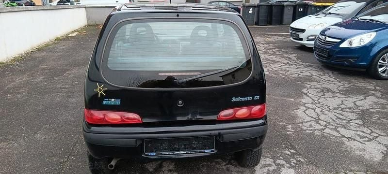 Gebraucht Fiat Seicento 54 PS (39 kW) 2001 Schwarz Kleinwagen