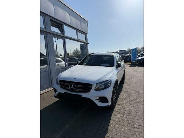 Gebraucht Mercedes GLC250 AMG line 211 PS (155 kW) 2019 Weiß SUV