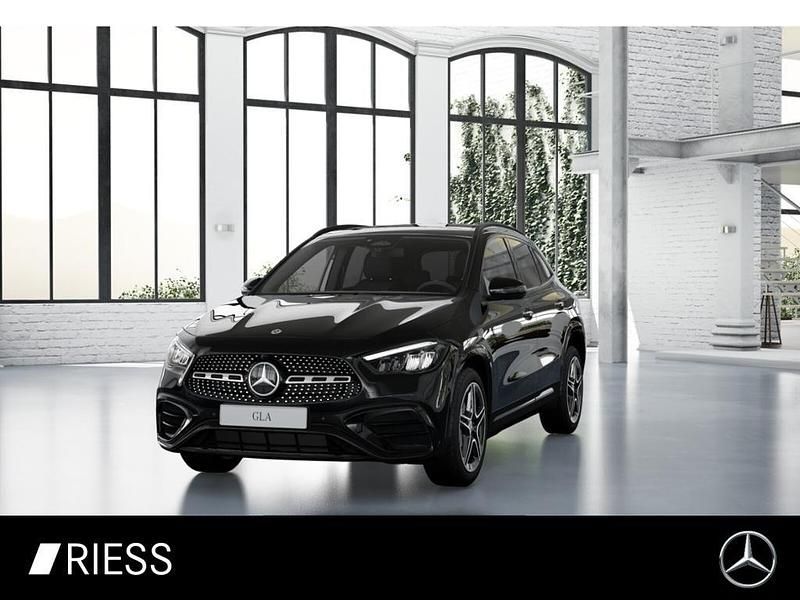 Metalliclack kosmosschwarz Gebraucht 2025 Mercedes GLA200 AMG SUV | 48.900 € (Teuer) - Bild 1/4