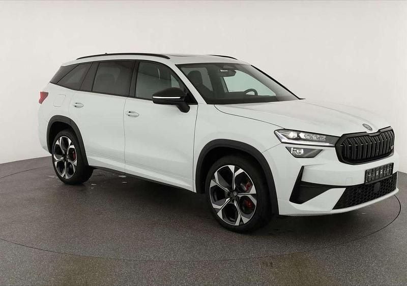 Moon weiß perleffekt Neu 2025 Skoda Kodiaq RS SUV | 55.090 € (Fairer Preis) - Bild 1/4