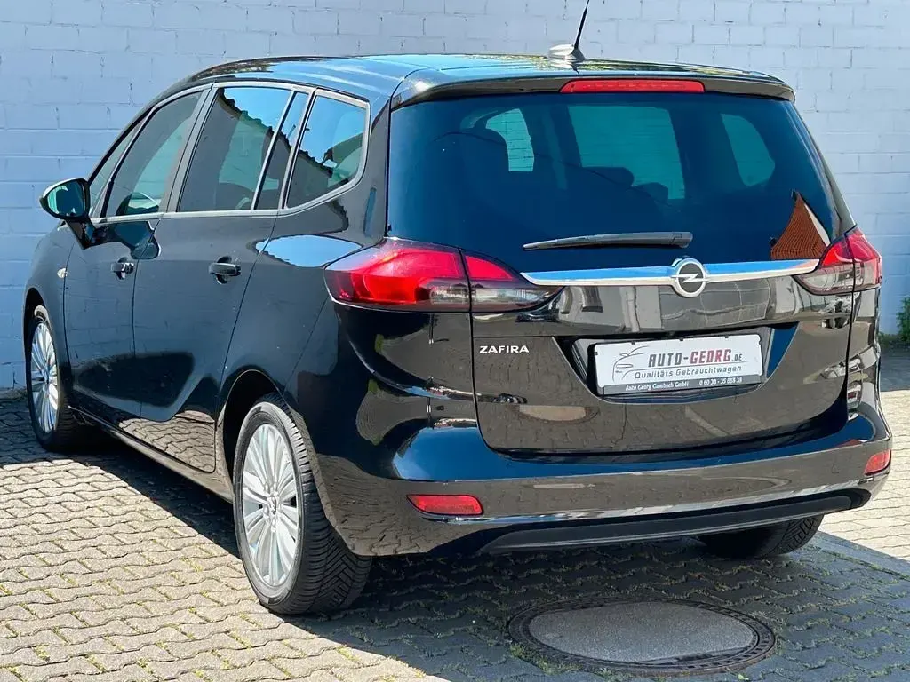 Gebraucht Opel Zafira 140 PS (102 kW) 2018 Schwarz Van / Kleinbus