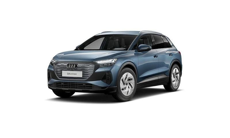 Gebraucht Audi Q4 e-tron Ambiente 210 kW (286 PS) 2024 Geysirblau metallic SUV