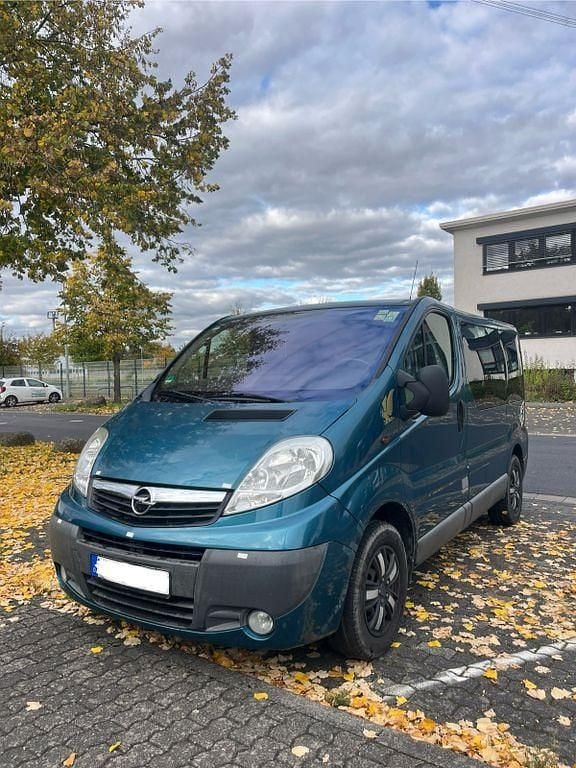 Gebraucht Opel Vivaro 114 PS (83 kW) 2010 Blau Van / Kleinbus