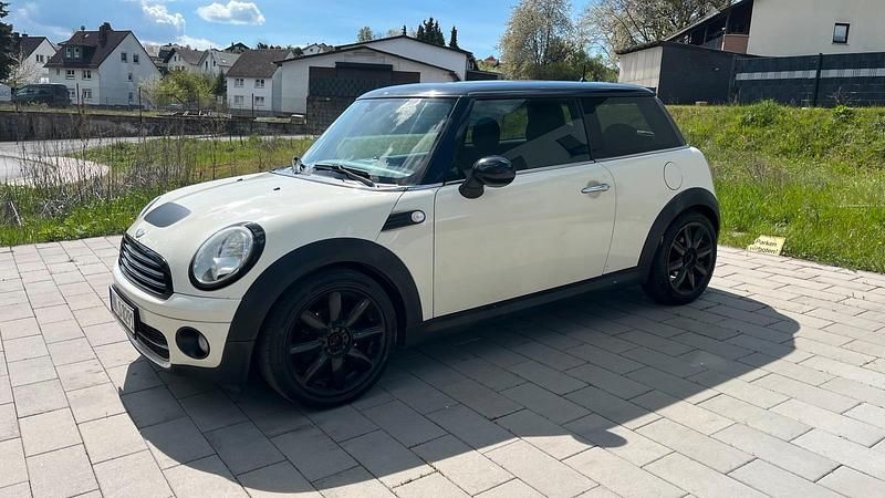 Usata Mini Cooper 109 CV (80 kW) 2008 Bianco Utilitaria