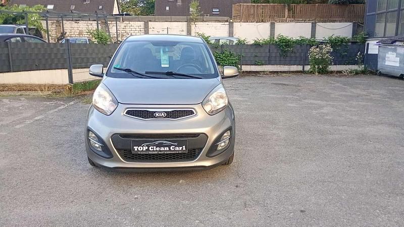 Titaniumsilber met. Gebraucht 2013 Kia Picanto Spirit Kleinwagen | 4.150 € (Guter Preis) - Bild 1/4