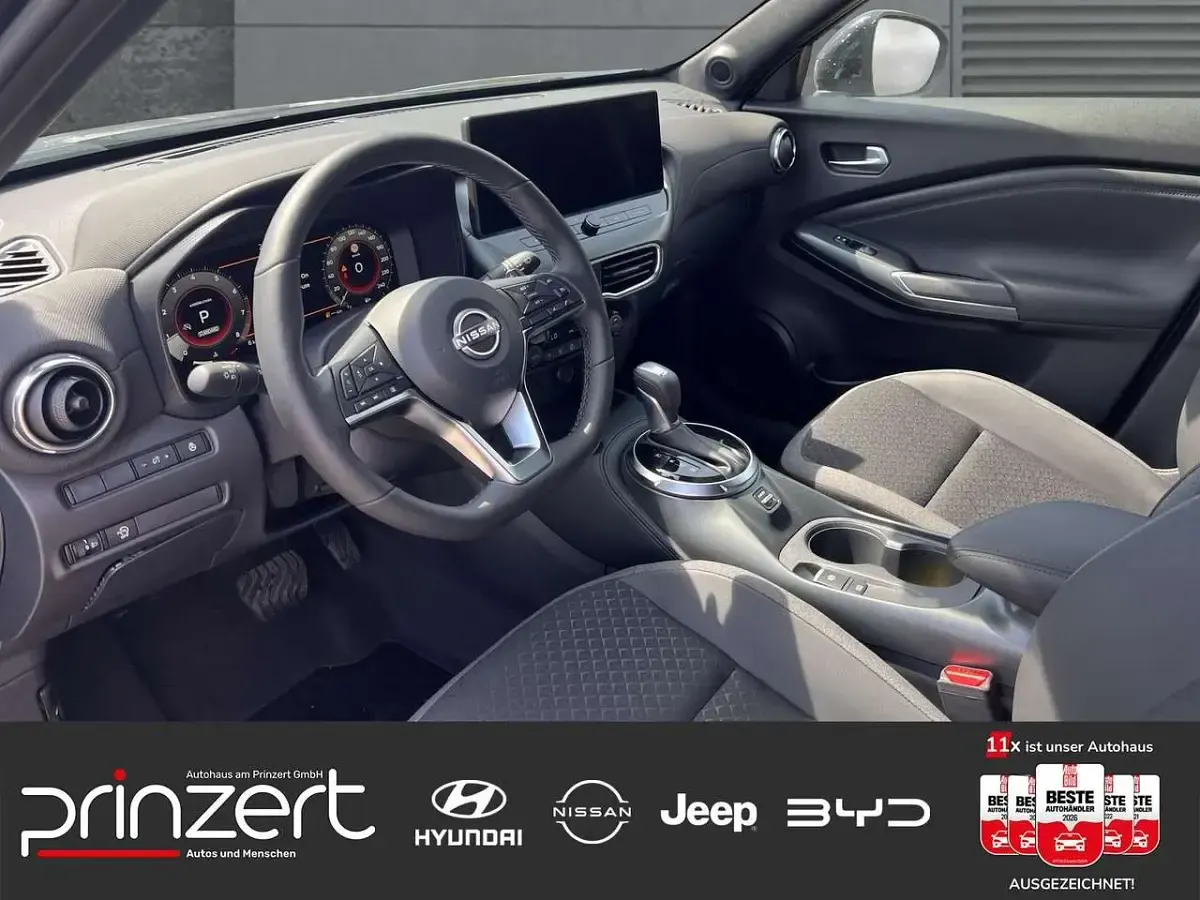 Neu Nissan Juke N-Connecta 114 PS (83 kW) 2026 Gatg pearl black schwarz SUV