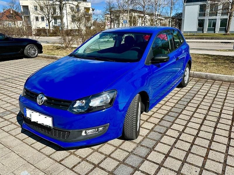 Gebraucht VW Polo Trendline 60 PS (44 kW) 2012 Blau Kleinwagen