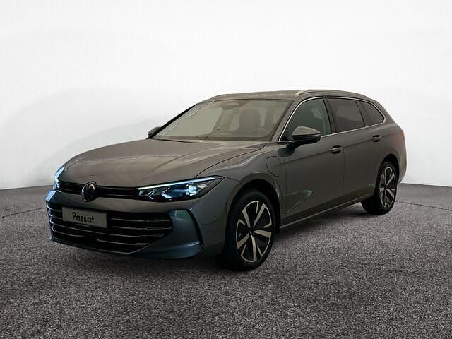 Gebraucht VW Passat Business 204 PS (150 kW) 2022 Othercolor Kombi