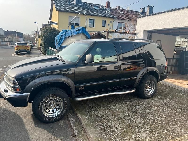 Gebraucht Chevrolet Blazer 200 PS (147 kW) 1998 Schwarz SUV