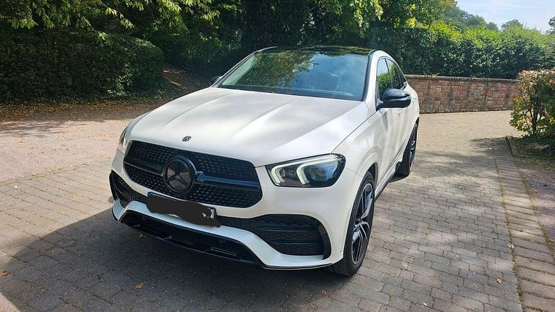 Weiß Gebraucht 2020 Mercedes GLE350 AMG Coupé | 72.199 € (Fairer Preis) - Bild 1/4