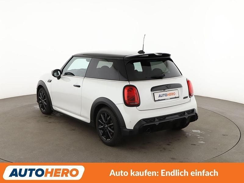 Gebraucht Mini John Cooper Works 136 PS (100 kW) 2023 Weiß Kleinwagen