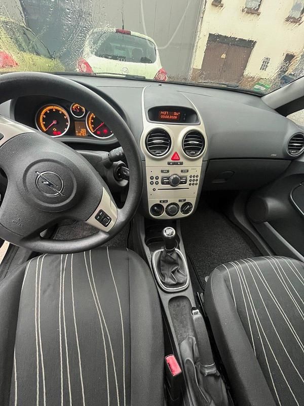 Gebraucht Opel Corsa 89 PS (65 kW) 2007 Grau Kleinwagen