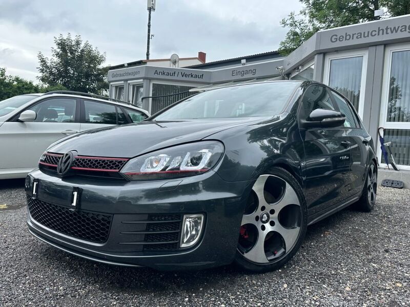 Grau Gebraucht 2009 VW Golf VI GTI Limousine | 10.990 € - Bild 1/4