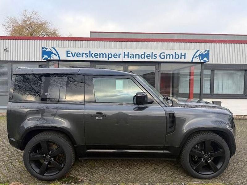 Gebraucht Land Rover Defender 525 PS (386 kW) 2023 Grau SUV