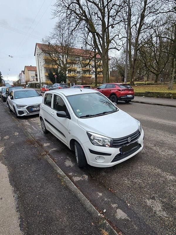 Weiß Gebraucht 2015 Suzuki Celerio Club Kleinwagen | 4.000 € (Guter Preis) - Bild 1/4