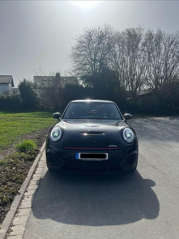 Gebraucht Mini John Cooper Works 231 PS (169 kW) 2015 Schwarz Kleinwagen