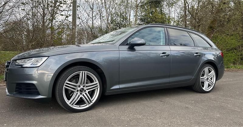 Gebraucht Audi A4 217 PS (159 kW) 2016 Grau Kombi
