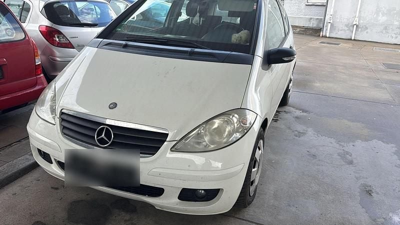 Gebraucht Mercedes A160 90 PS (66 kW) 2007 Weiß Limousine