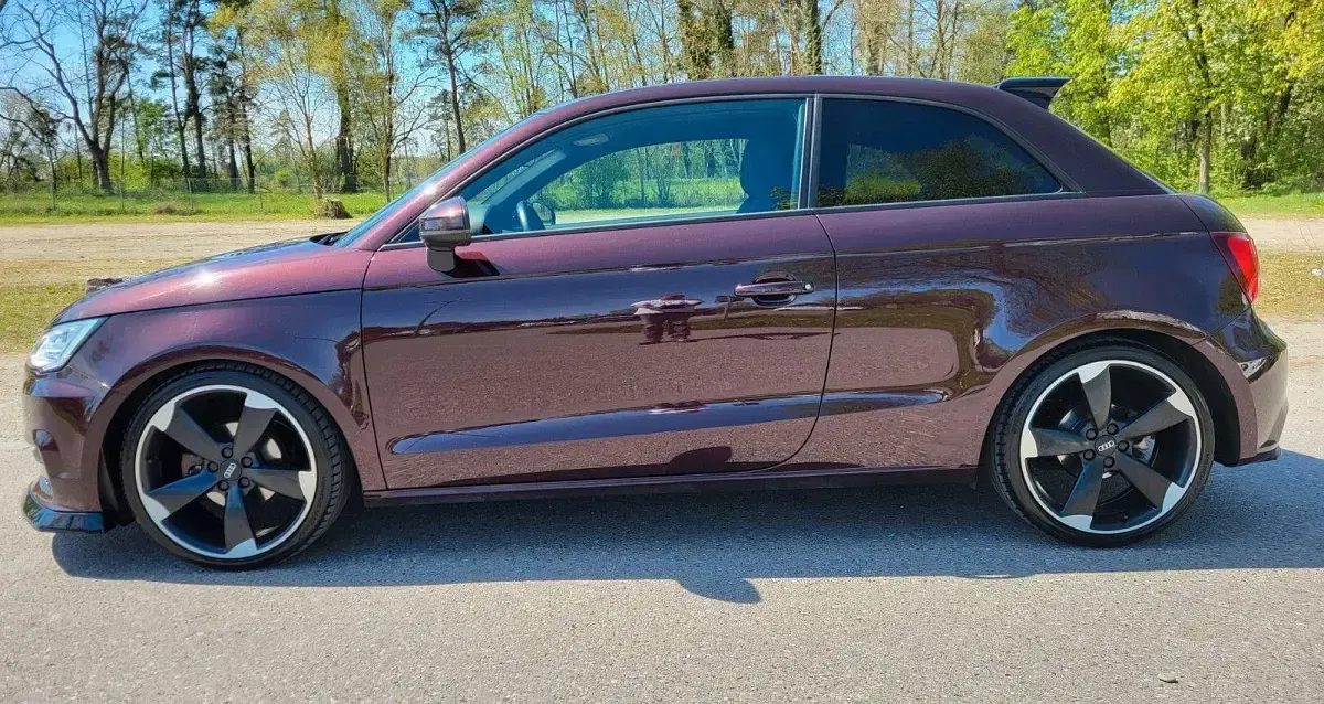 Gebraucht Audi A1 Sport 95 PS (69 kW) 2015 Rot Kleinwagen