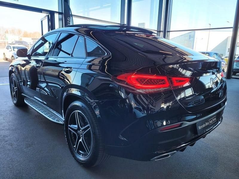 Gebraucht Mercedes GLE400 AMG 331 PS (243 kW) 2023 Lack obsidianschwarz Coupé