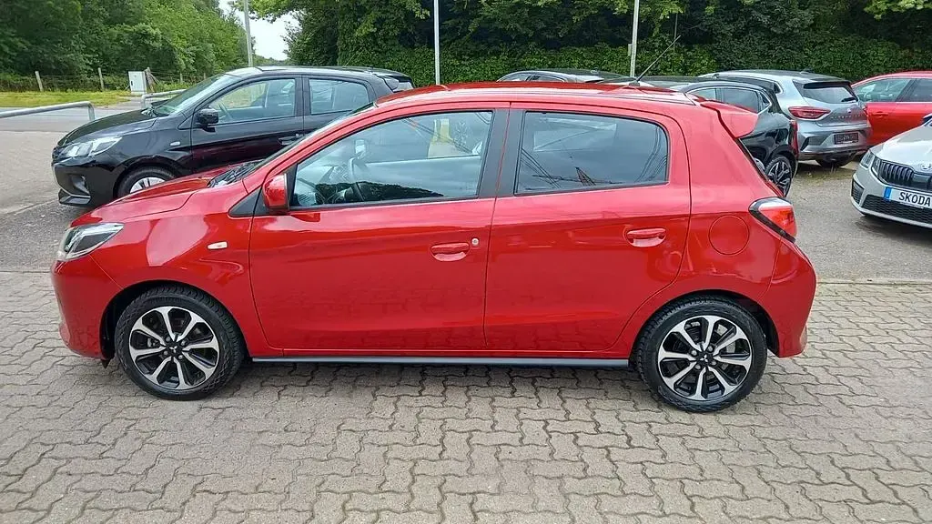 Gebraucht Mitsubishi Space Star Select+ 71 PS (52 kW) 2023 Rot Kleinwagen