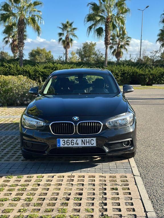 Gebraucht BMW 116 116 PS (85 kW) 2019 Schwarz Kleinwagen