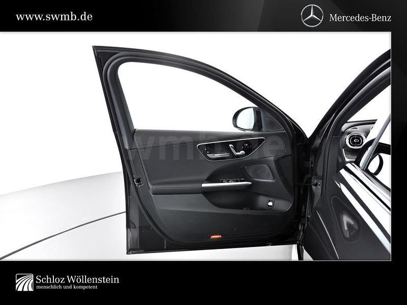 Gebraucht Mercedes C180 AMG 170 PS (125 kW) 2025 Silber Limousine