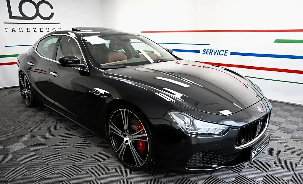 Gebraucht Maserati Ghibli 275 PS (202 kW) 2017 Schwarz Limousine