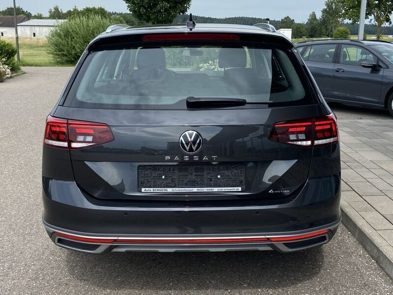 Gebraucht VW Passat Alltrack Active 200 PS (147 kW) 2023 Grau Kombi