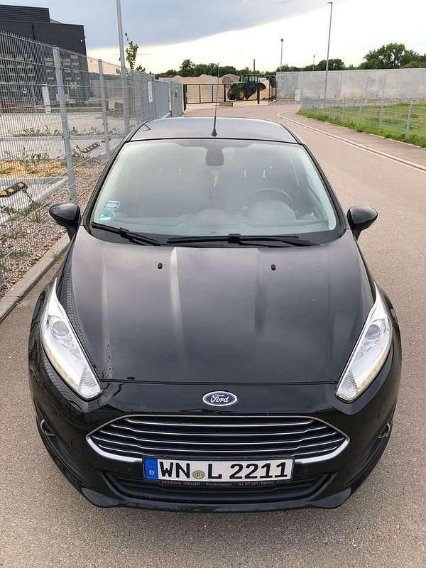 Schwarz Gebraucht 2013 Ford Fiesta Titanium Kleinwagen | 4.100 € (Superpreis) - Bild 1/4
