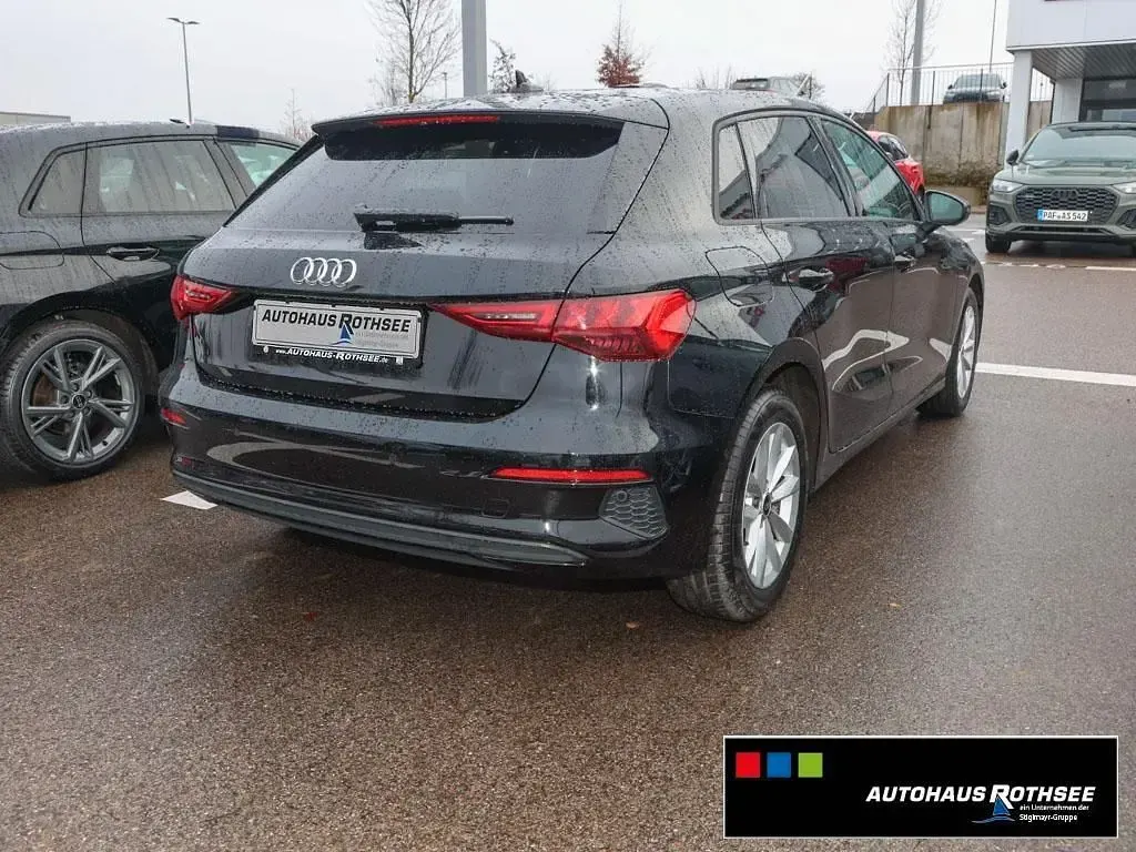 Gebraucht Audi A3 S-Line 150 PS (110 kW) 2022 Brillantschwarz Limousine