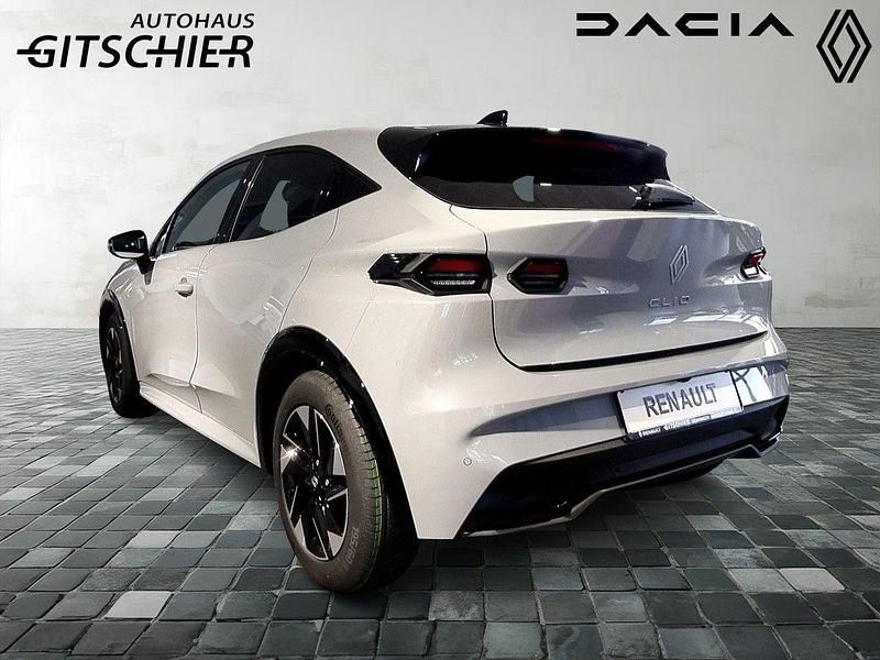 Neu Renault Clio V Techno 114 PS (83 kW) 2026 Rafalgrau metallic Limousine