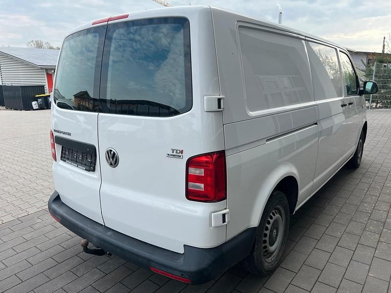 Używany VW Transporter 150 KM (110 kW) 2016 Biały Van