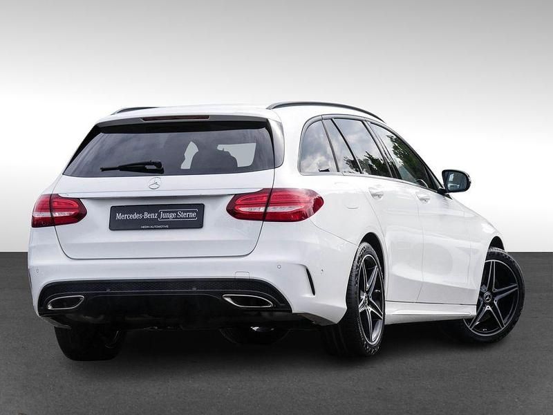Gebraucht Mercedes C300 Exclusive 245 PS (180 kW) 2017 Weiß Kombi