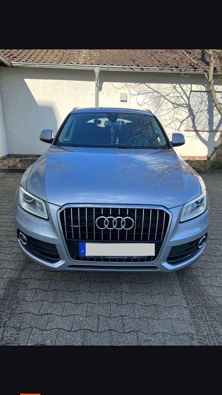 Second-hand Audi Q5 Comfort 190 CP (139 kW) 2015 Gri SUV