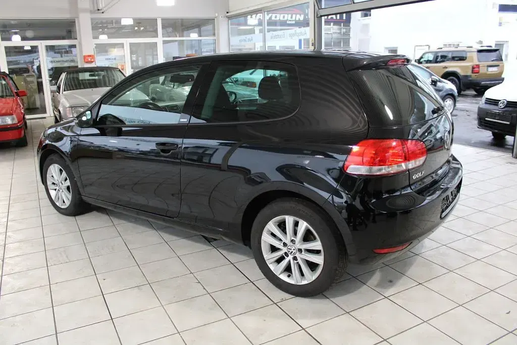 Gebraucht VW Golf VI Style 86 PS (63 kW) 2011 Schwarz Kleinwagen
