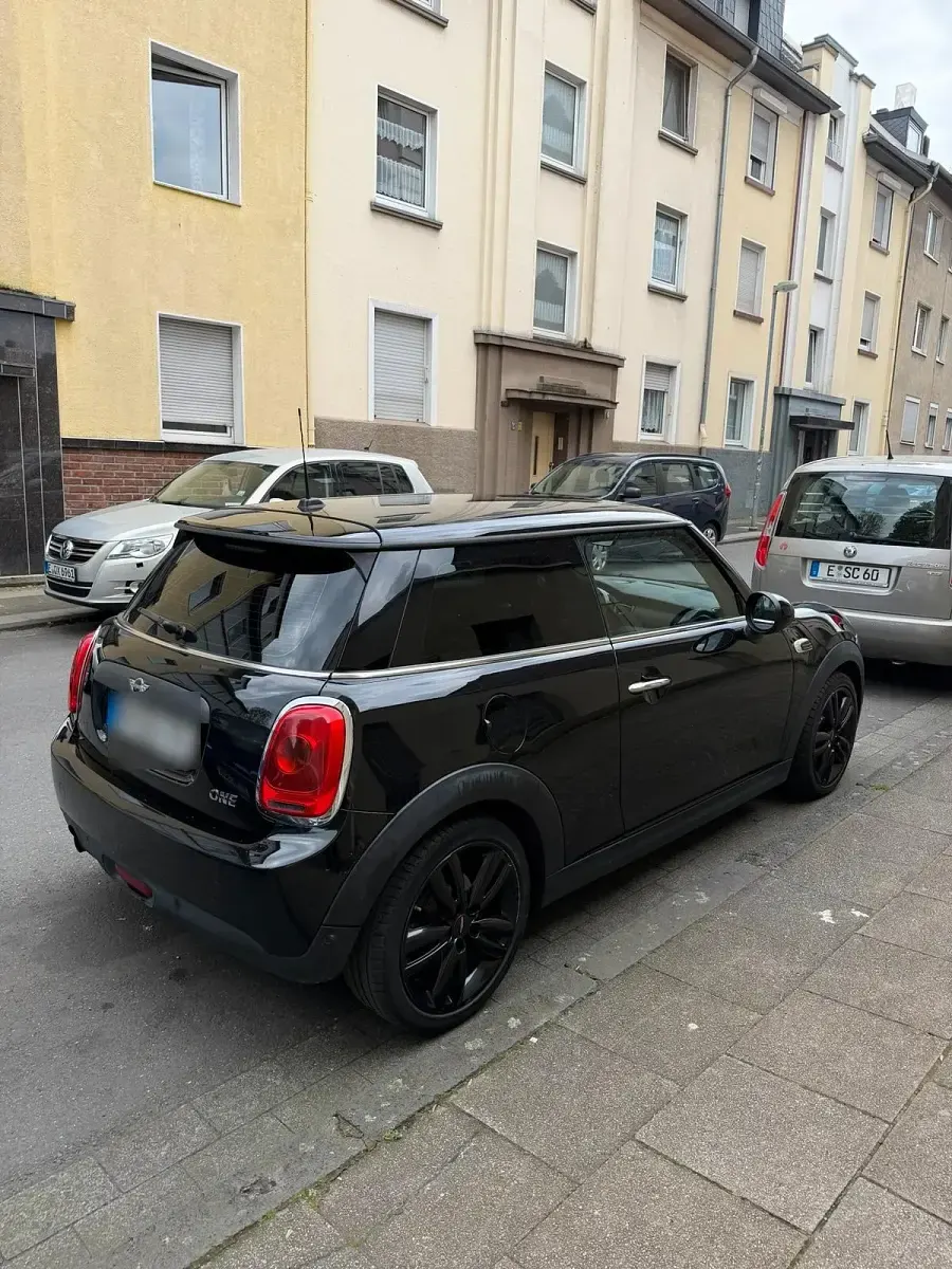 Usata Mini Cooper Coupé 75 CV (55 kW) 2016 Nero Coupé