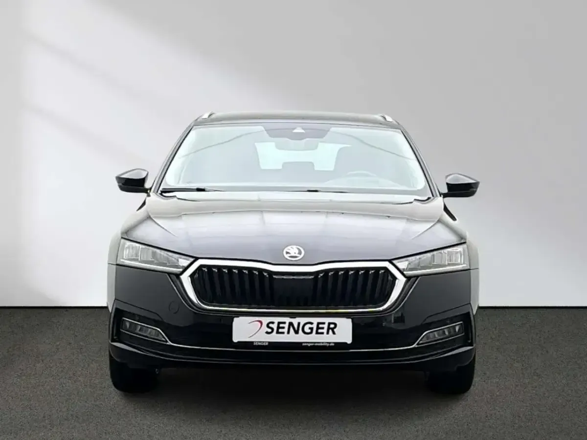 Gebraucht Skoda Octavia Style 204 PS (150 kW) 2022 Blackmagicperleffekt Kombi