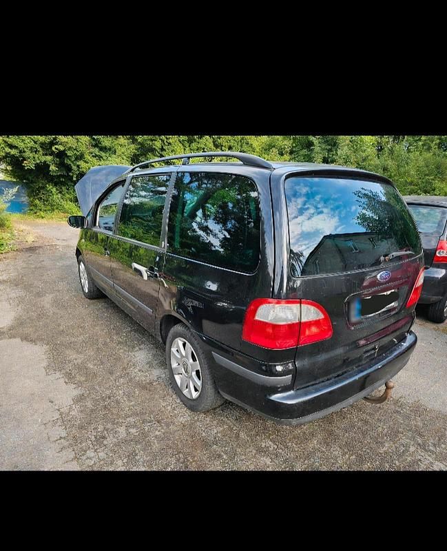 Gebraucht Ford Galaxy 204 PS (150 kW) 2002 Schwarz Van / Kleinbus