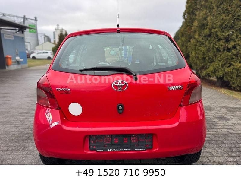 Gebraucht Toyota Yaris Cool 69 PS (50 kW) 2008 Rot Kleinwagen