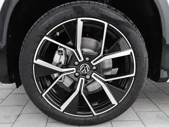 Gebraucht VW Tayron R-line 193 PS (141 kW) 2025 Weiss SUV