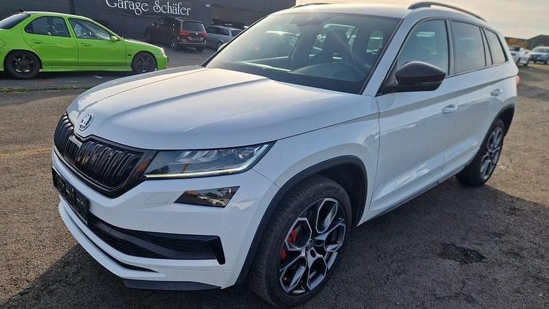 Weiß Gebraucht 2020 Skoda Kodiaq RS SUV | 27.999 € (Superpreis) - Bild 1/4