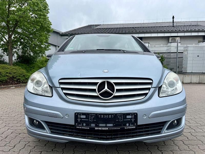 Gebraucht Mercedes B170 116 PS (85 kW) 2005 Blau Van / Kleinbus