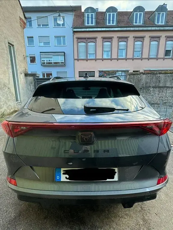 Używany Cupra Formentor 150 KM (110 kW) 2023 Szary SUV