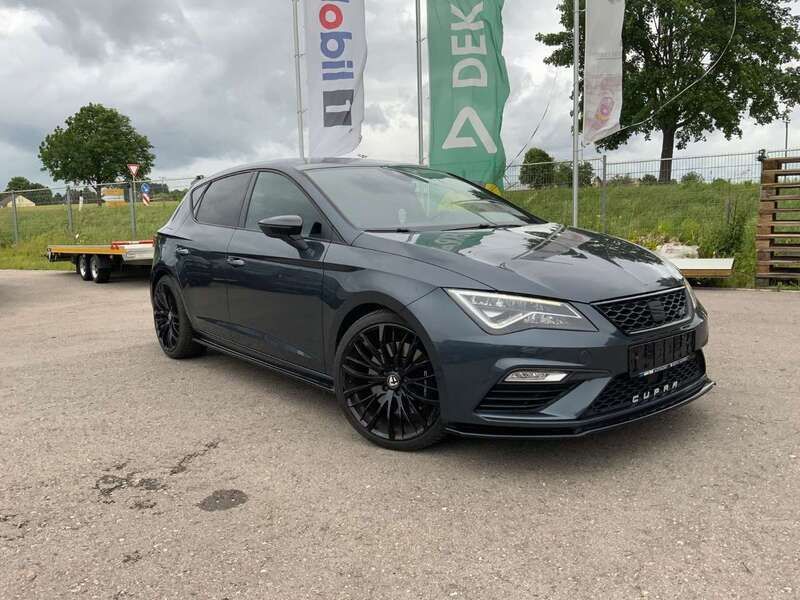 "magnetic tech" Gebraucht 2019 Cupra Leon Limousine | 24.490 € (Fairer Preis) - Bild 1/4