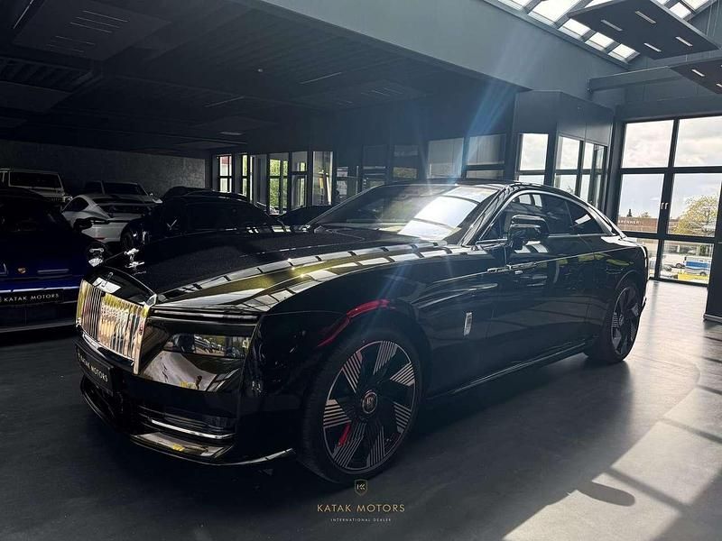 Neu Rolls Royce Spectre 430 kW (585 PS) 2026 Black diamond r9e olivin Coupé