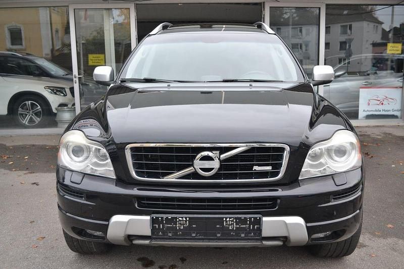 Gebraucht Volvo XC90 R-Design 163 PS (119 kW) 2014 Black sapphire SUV